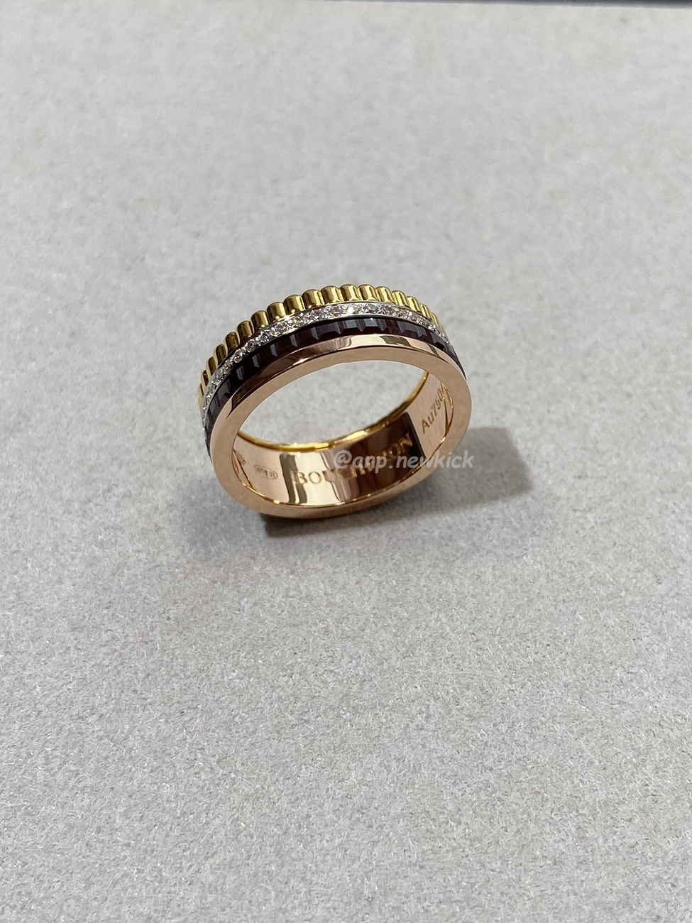 Boucheron Quatre Classique Ring (5) - www.newkick.org Boucheron Quatre Classique Ring (5) - www.newkick.org