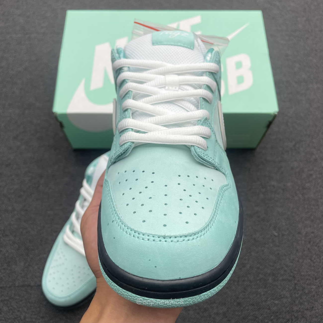 Nike Sb Dunk Low Concepts Tiffany Green Lobster Bv1310 402 (3) - www.newkick.org Nike Sb Dunk Low Concepts Tiffany Green Lobster Bv1310 402 (3) - www.newkick.org
