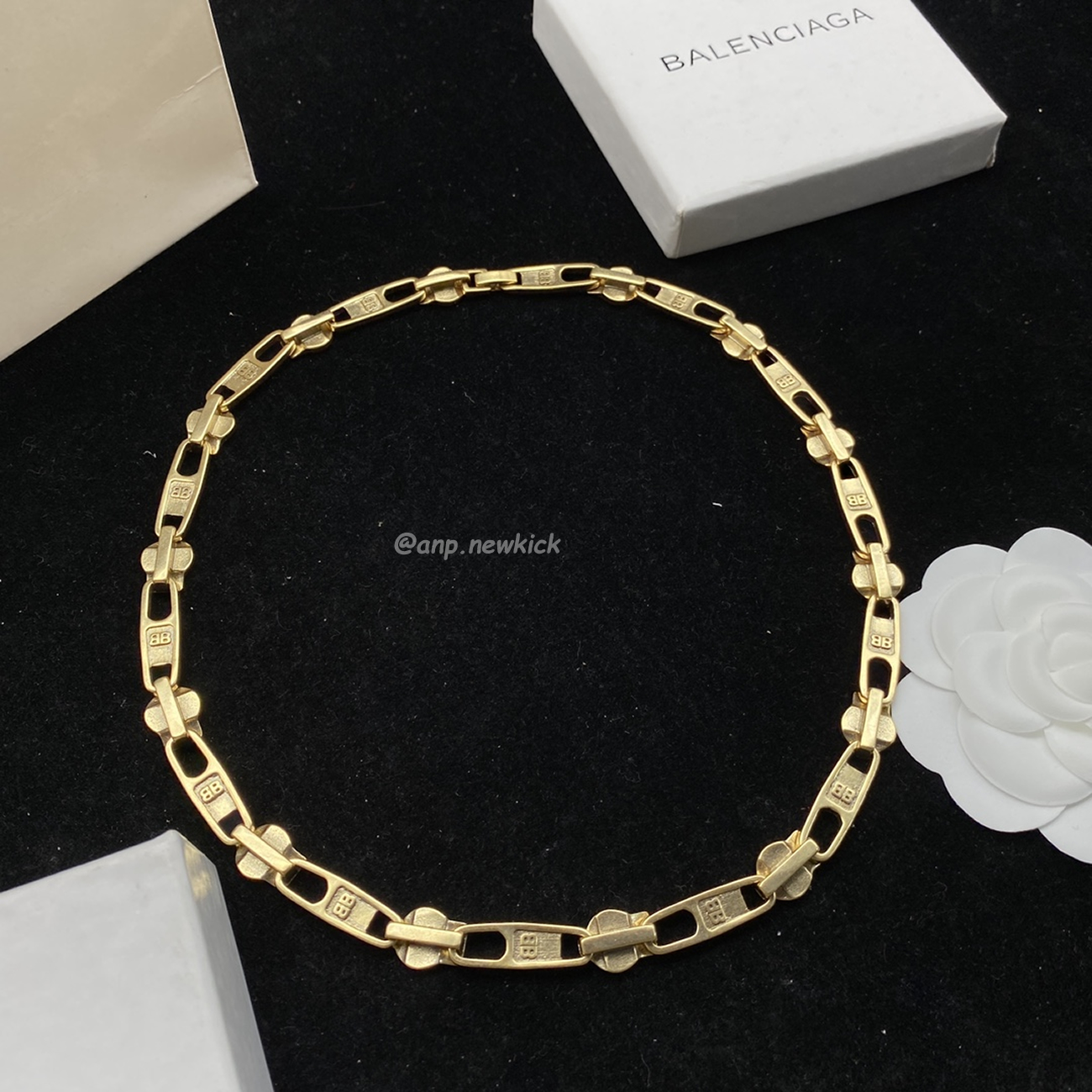 Balenciaga Bb Necklace (8) - www.newkick.org Balenciaga Bb Necklace (8) - www.newkick.org