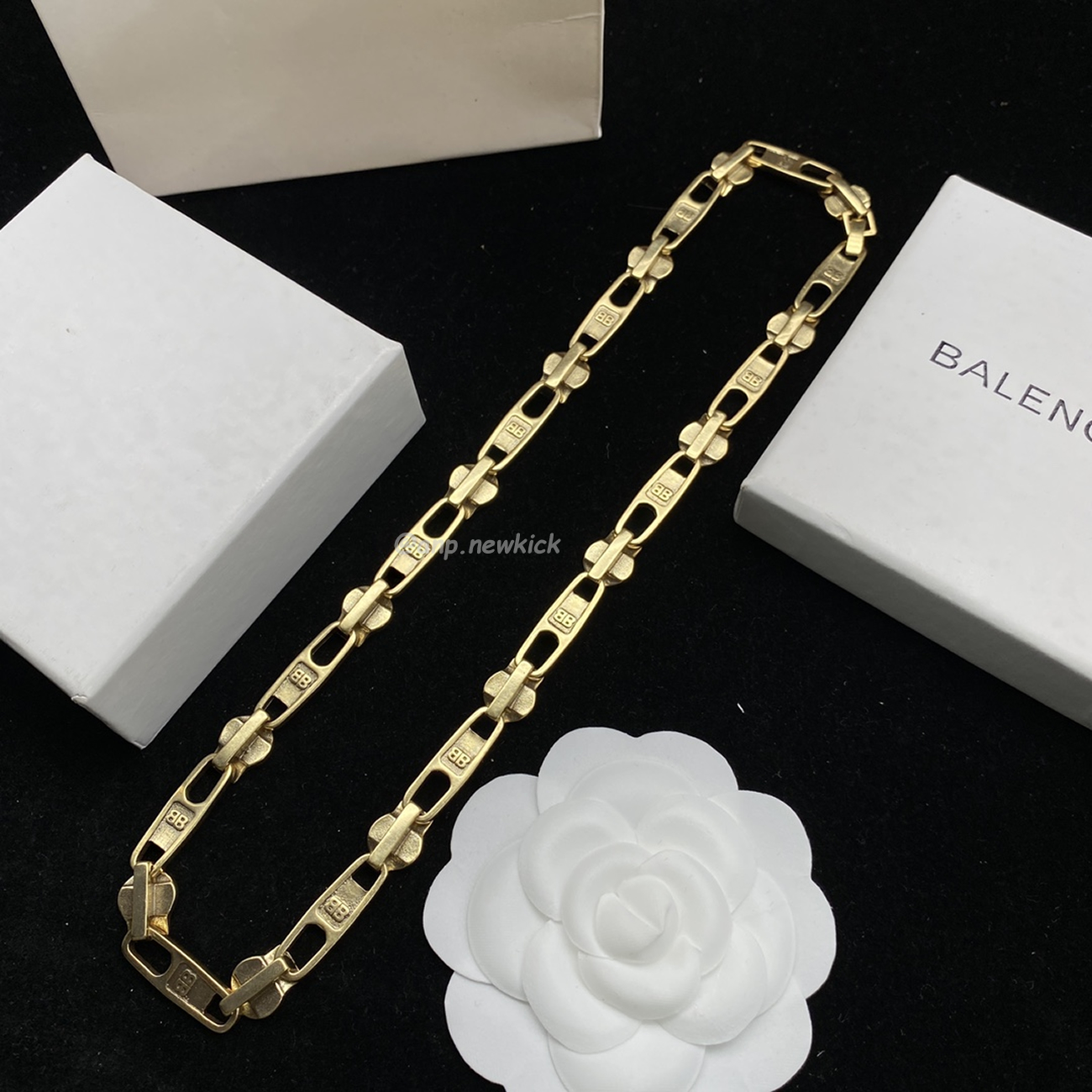 Balenciaga Bb Necklace (9) - www.newkick.org Balenciaga Bb Necklace (9) - www.newkick.org