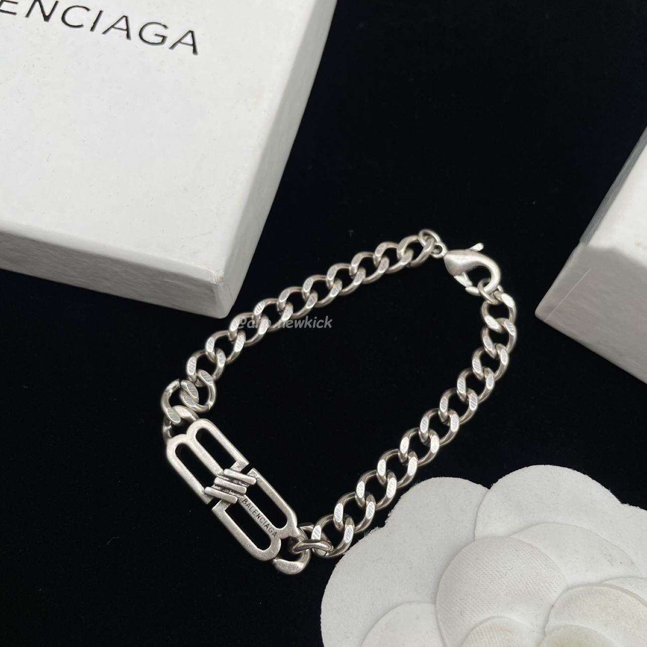 Balenciaga Bracelet (6) - www.newkick.org Balenciaga Bracelet (6) - www.newkick.org