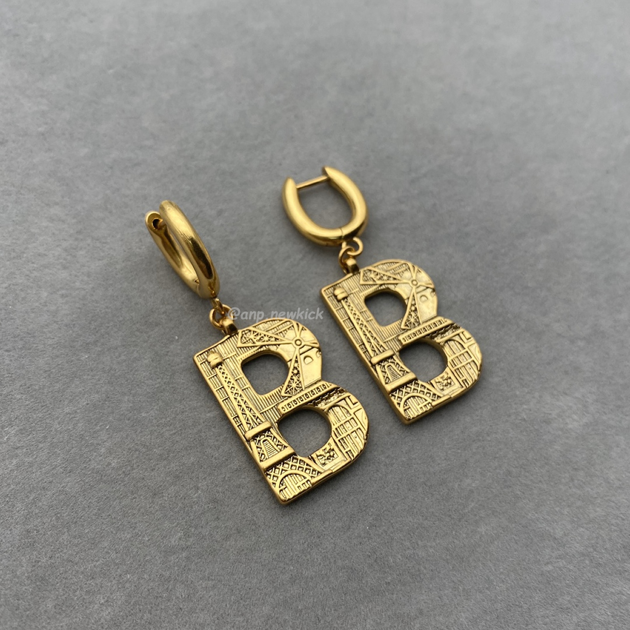 Balenciaga Earrings (7) - www.newkick.org Balenciaga Earrings (7) - www.newkick.org