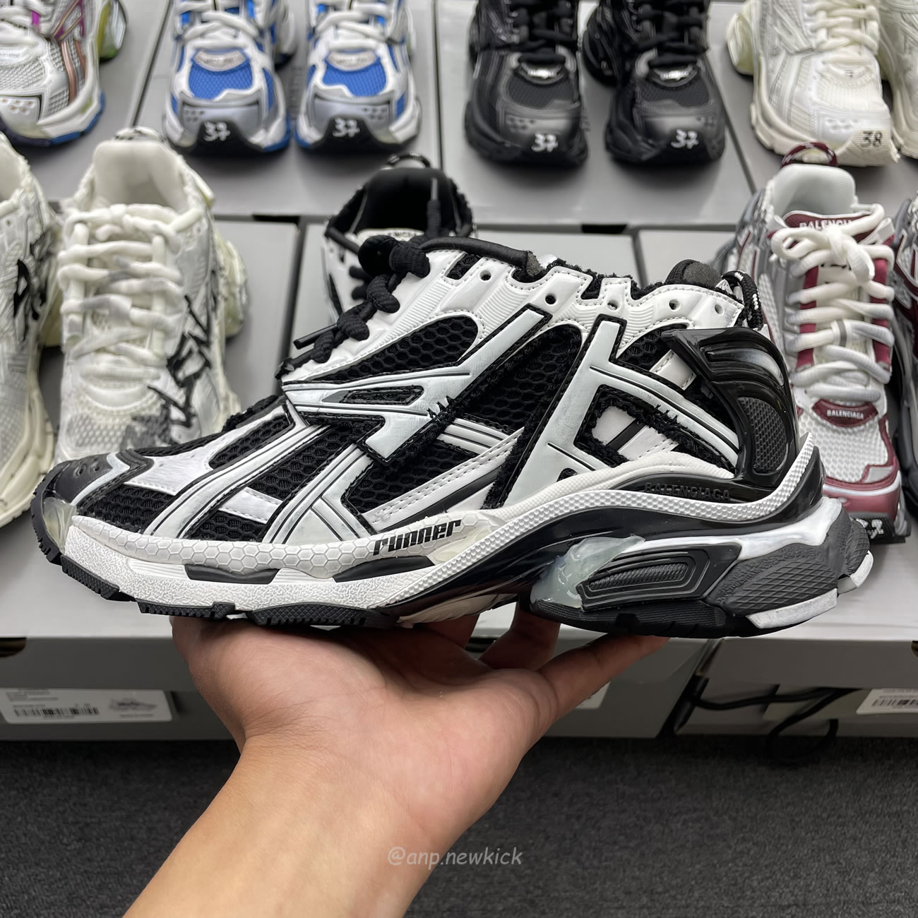 Balenciaga Runner White Grey Silver Black Blue Multicolor Burgundy (9) - www.newkick.org Balenciaga Runner White Grey Silver Black Blue Multicolor Burgundy (9) - www.newkick.org