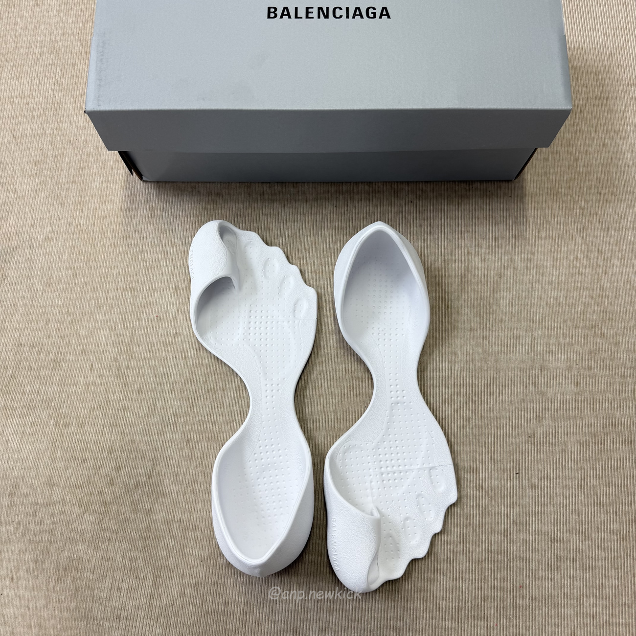 Balenciaga Sandals Zero (11) - www.newkick.org Balenciaga Sandals Zero (11) - www.newkick.org