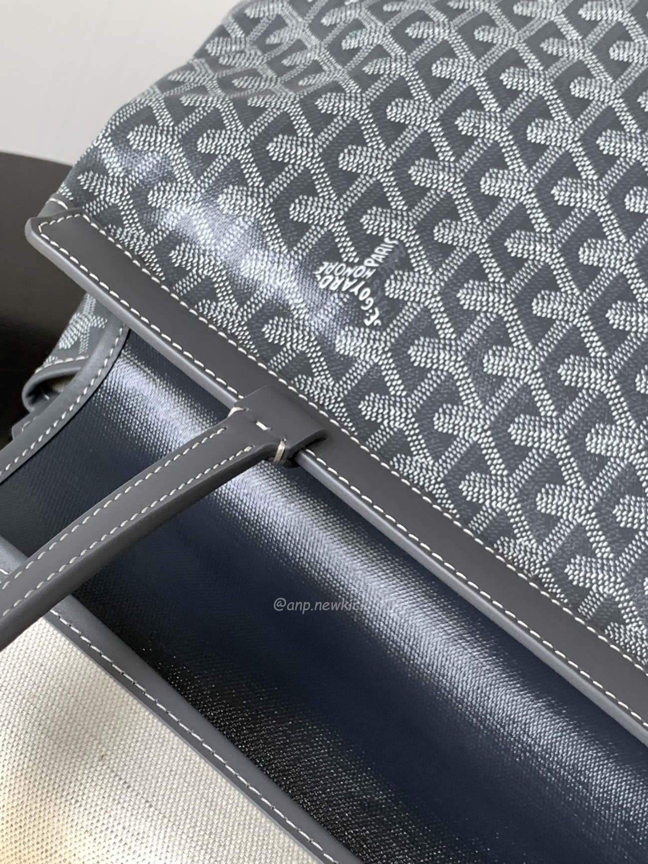 Goyard Bellechasse Biaude Tote Bag Blacknatural Black Grey Navy White Green Yellow Red Burgundy (24) - www.newkick.org Goyard Bellechasse Biaude Tote Bag Blacknatural Black Grey Navy White Green Yellow Red Burgundy (24) - www.newkick.org