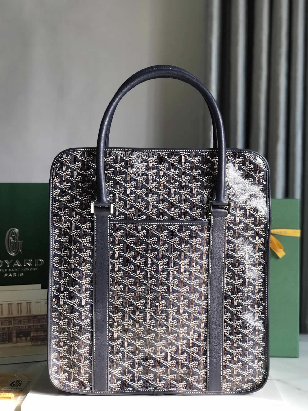 Goyard Bourgogne Bag 40 Cm X 9 Cm X 36 Cm (7) - www.newkick.org Goyard Bourgogne Bag 40 Cm X 9 Cm X 36 Cm (7) - www.newkick.org