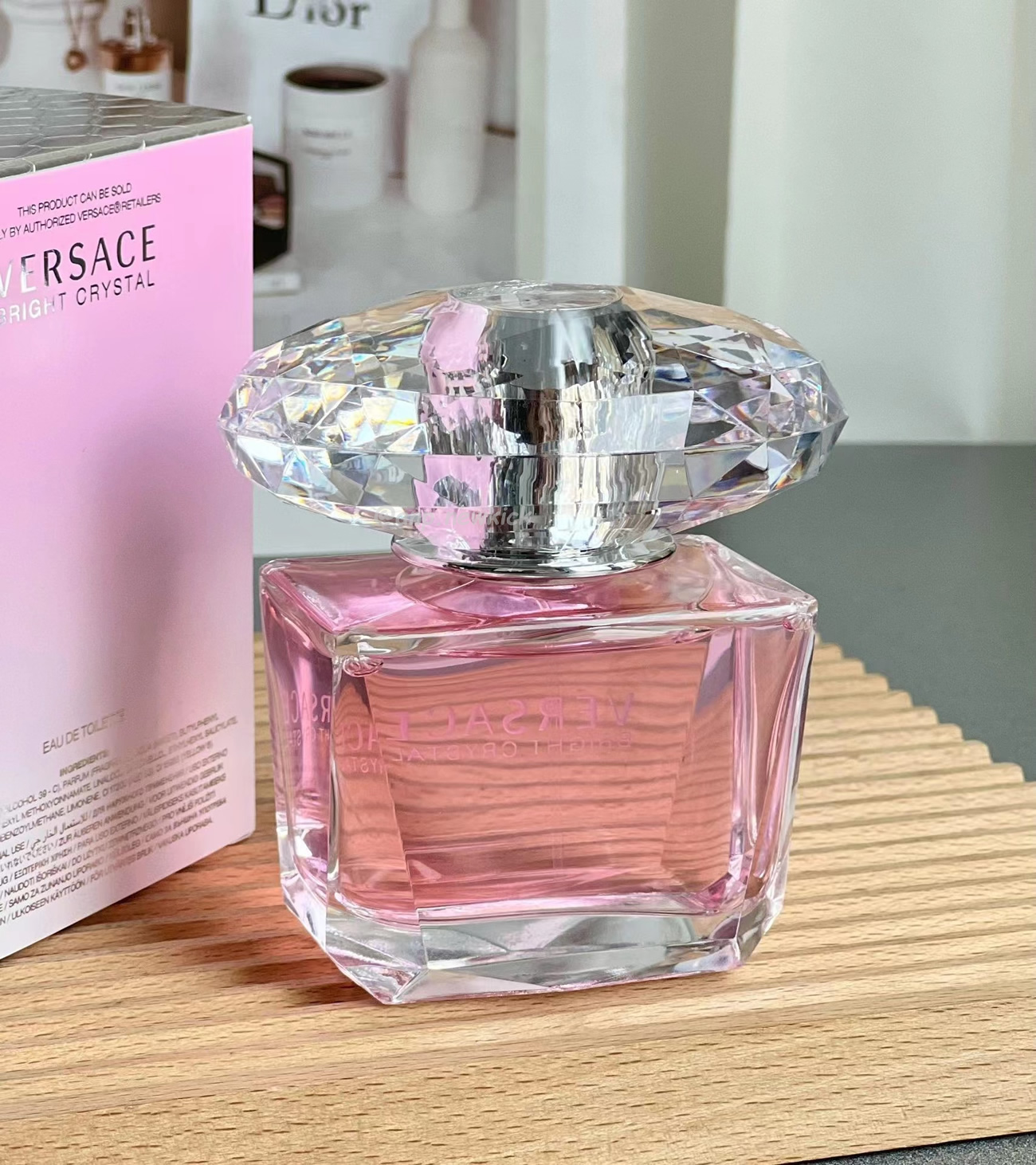 Versace Bright Crystal Edt 90ml (6) - www.newkick.org