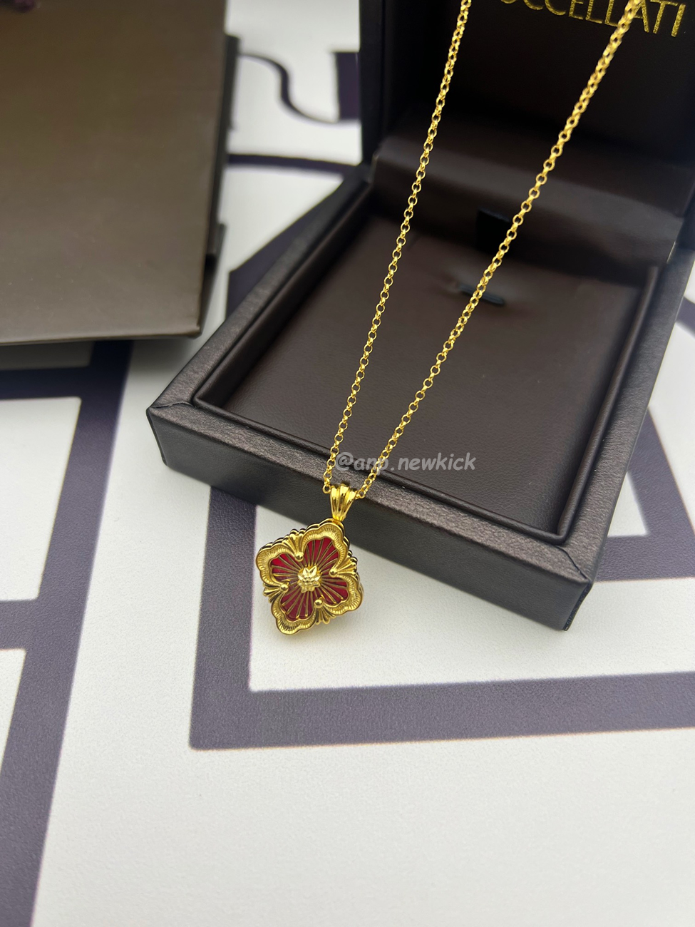 Buccellati Clover Jade Marrow Necklace (1) - www.newkick.org Buccellati Clover Jade Marrow Necklace (1) - www.newkick.org