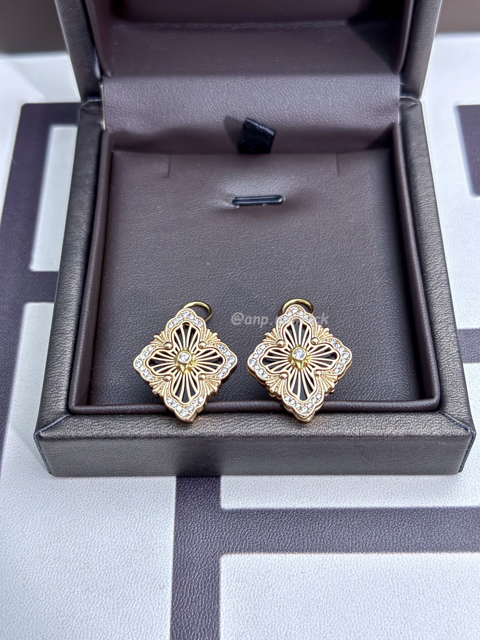 Buccellati Earrings (2) - www.newkick.org