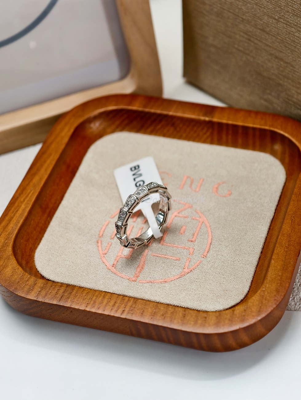 Bulgari Ring (1) - www.newkick.org Bulgari Ring (1) - www.newkick.org