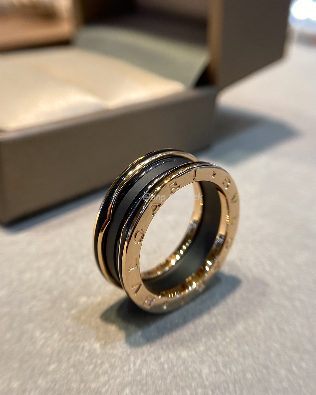 Bulgari Ring (18) - www.newkick.org Bulgari Ring (18) - www.newkick.org