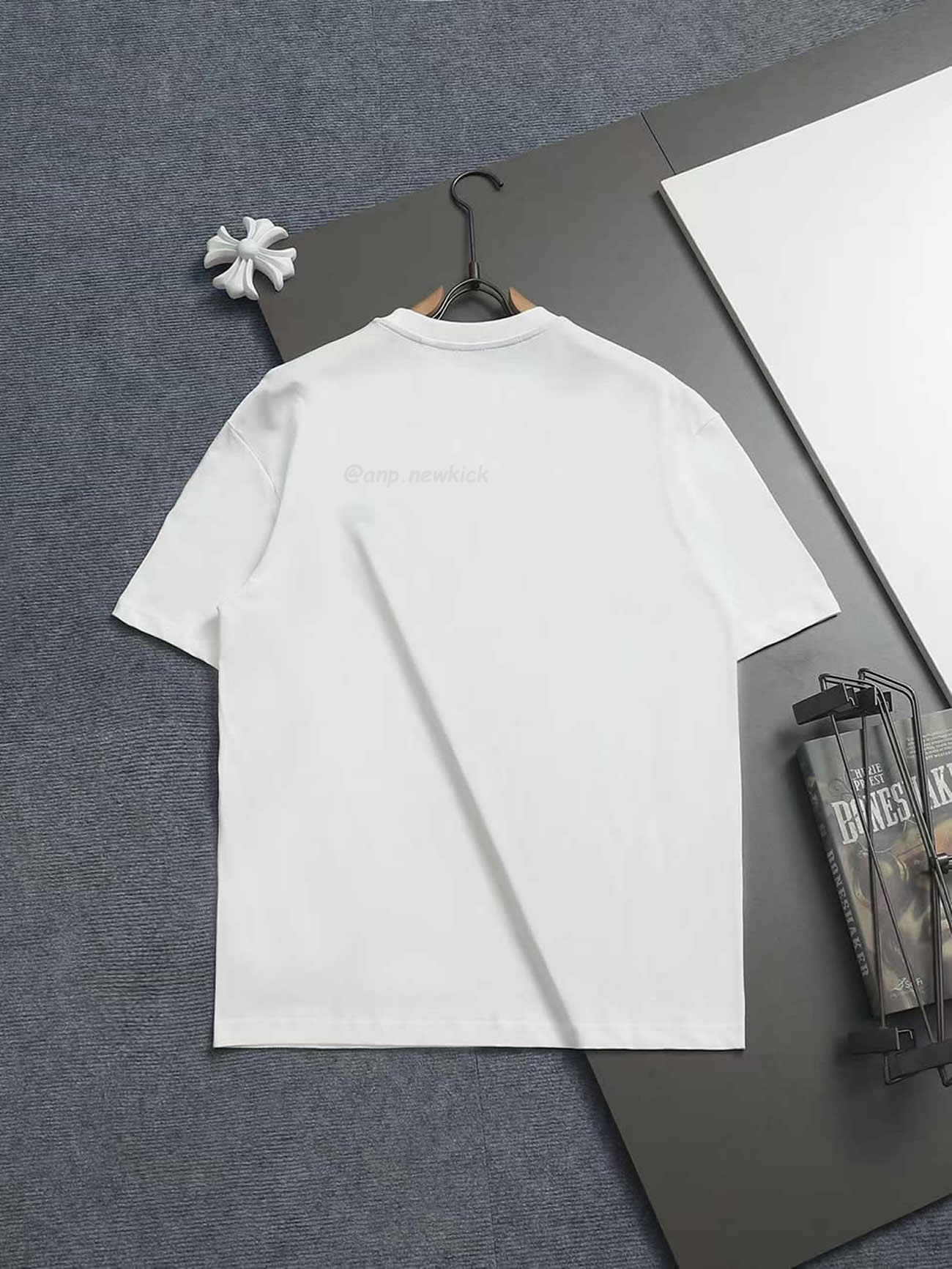 Burberry Equestrian Knight Detail Cotton T Shirt (6) - www.newkick.org Burberry Equestrian Knight Detail Cotton T Shirt (6) - www.newkick.org