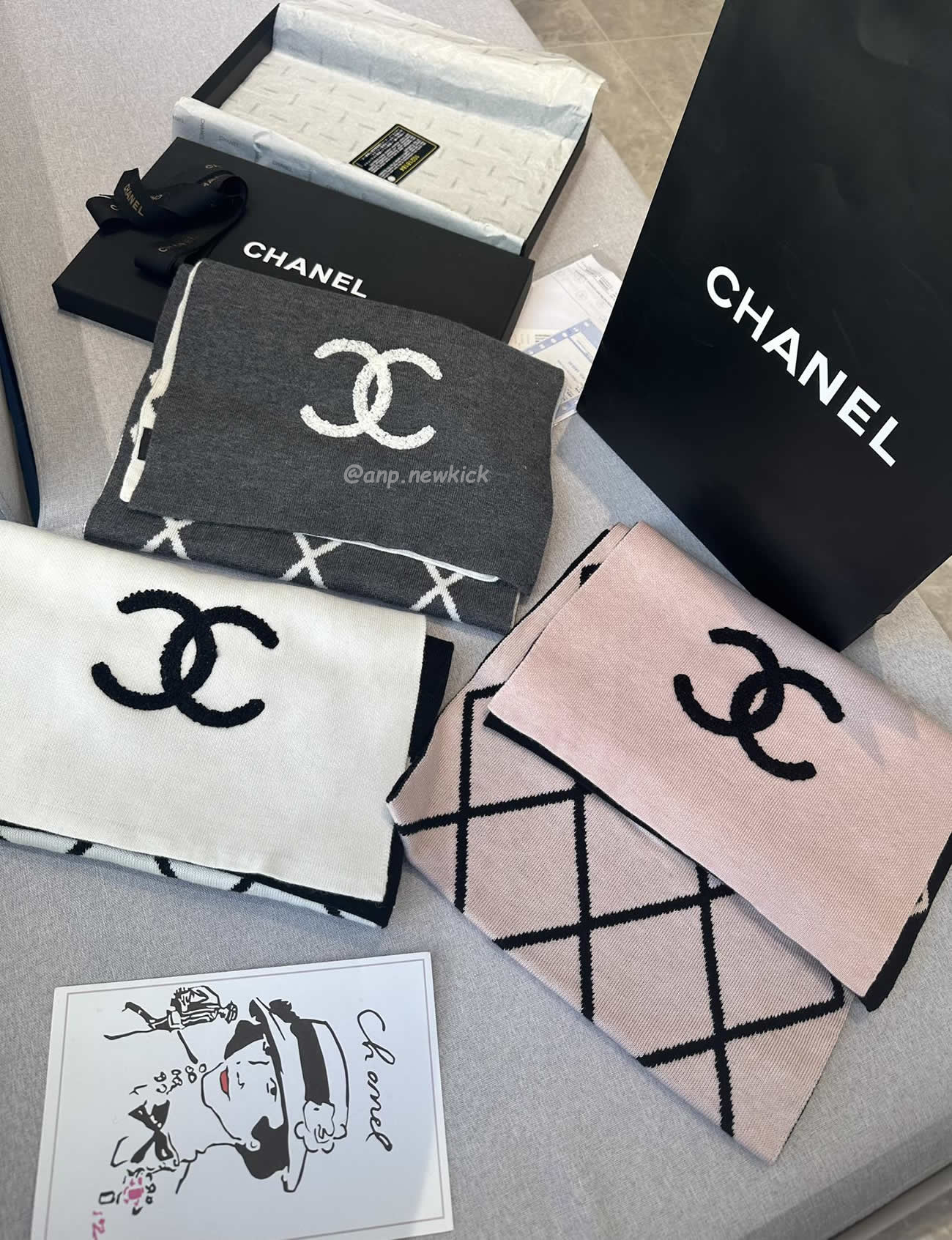 Chanel 2024 New 24b Cashmere Knitted Scarf 30x180cm (9) - www.newkick.org Chanel 2024 New 24b Cashmere Knitted Scarf 30x180cm (9) - www.newkick.org