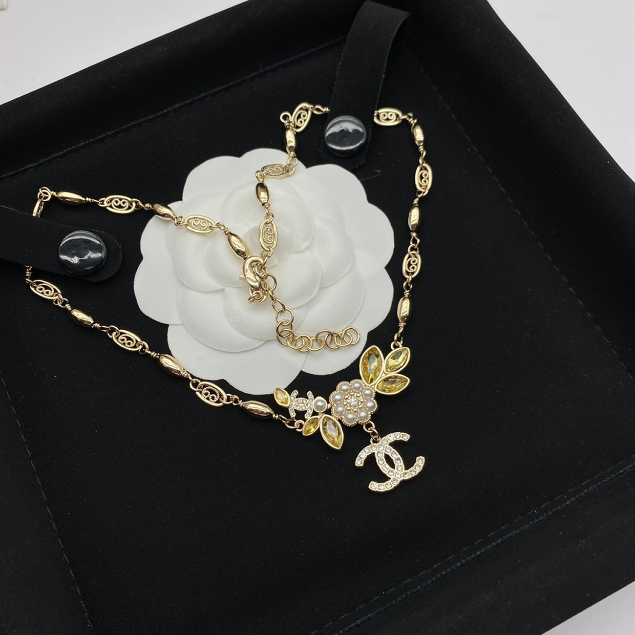 Chanel Pre Owned Cc Diamond Pendant Necklace (19) - www.newkick.vip Chanel Pre Owned Cc Diamond Pendant Necklace (19) - www.newkick.vip