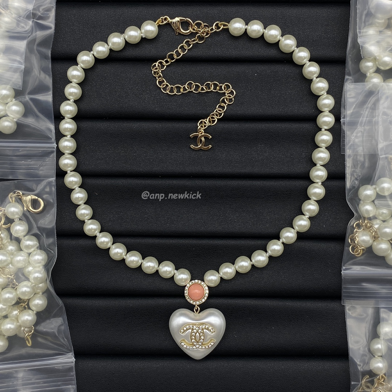 Chanel Necklace (1) - www.newkick.org Chanel Necklace (1) - www.newkick.org