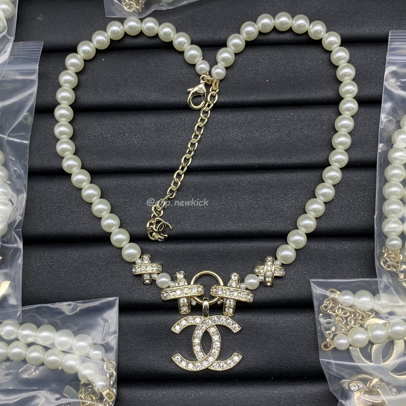Chanel Necklace (4) - www.newkick.org Chanel Necklace (4) - www.newkick.org