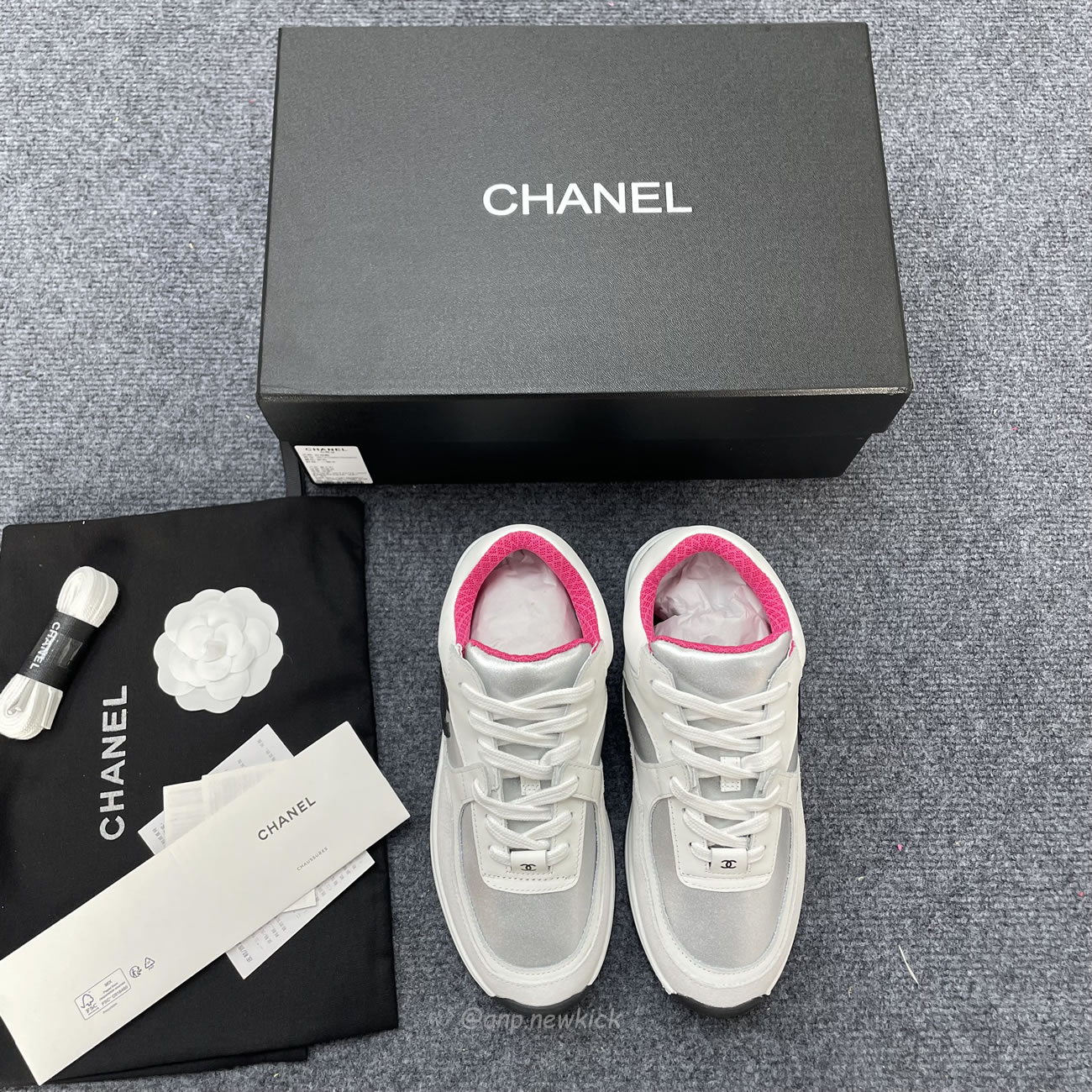 Chanel White Pink Blue Sneakers (7) - www.newkick.org Chanel White Pink Blue Sneakers (7) - www.newkick.org