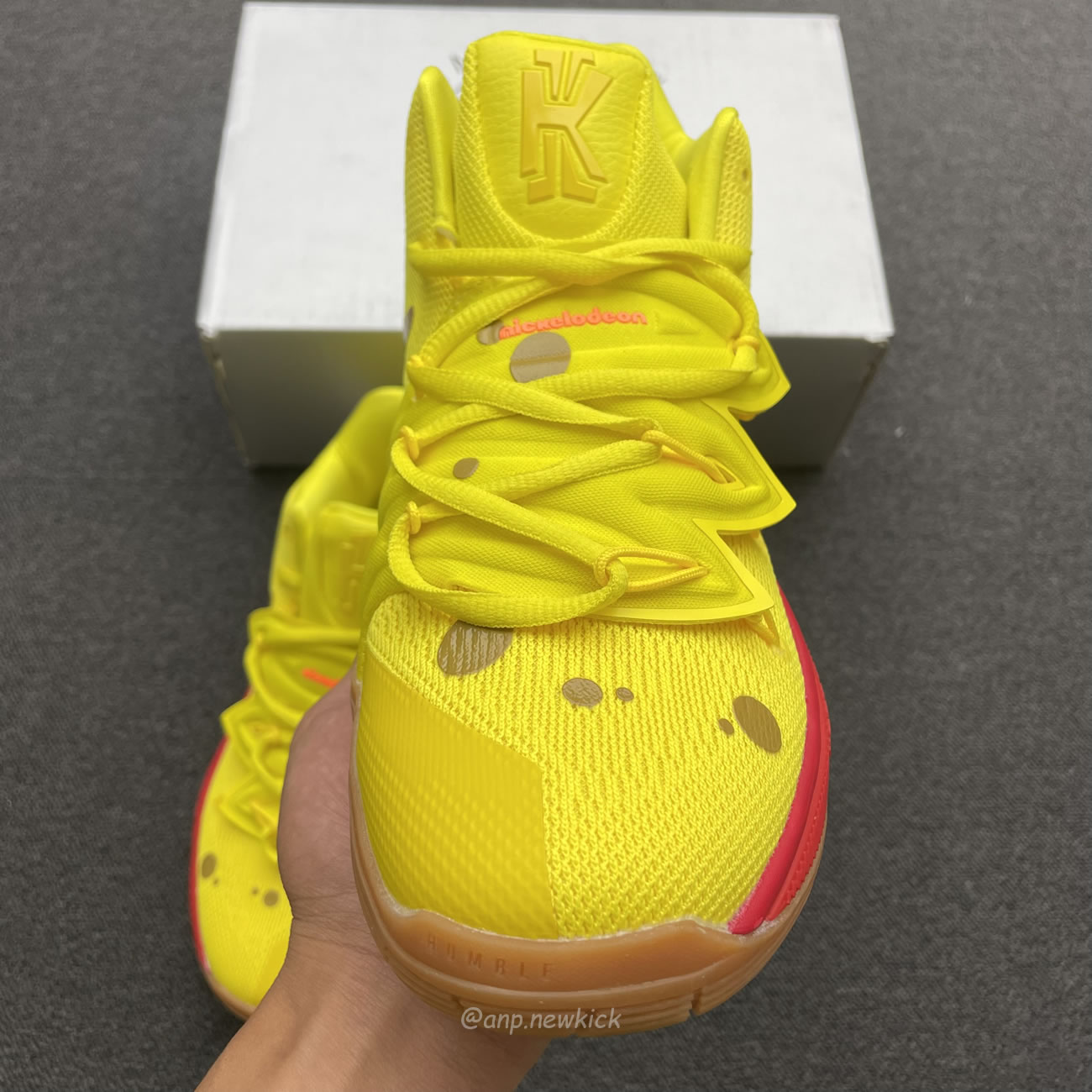 Nike Kyrie 5 Spongebob Squidward Patrick Cj6951 300 Cj6950 600 (31) - www.newkick.org Nike Kyrie 5 Spongebob Squidward Patrick Cj6951 300 Cj6950 600 (31) - www.newkick.org