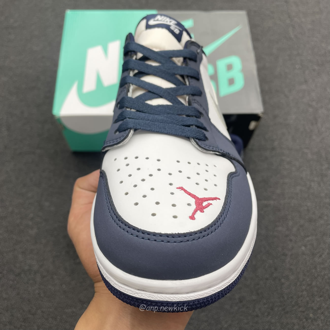 Air Jordan 1 Low Sb Midnight Navy Cj7891 400 (8) - www.newkick.org Air Jordan 1 Low Sb Midnight Navy Cj7891 400 (8) - www.newkick.org