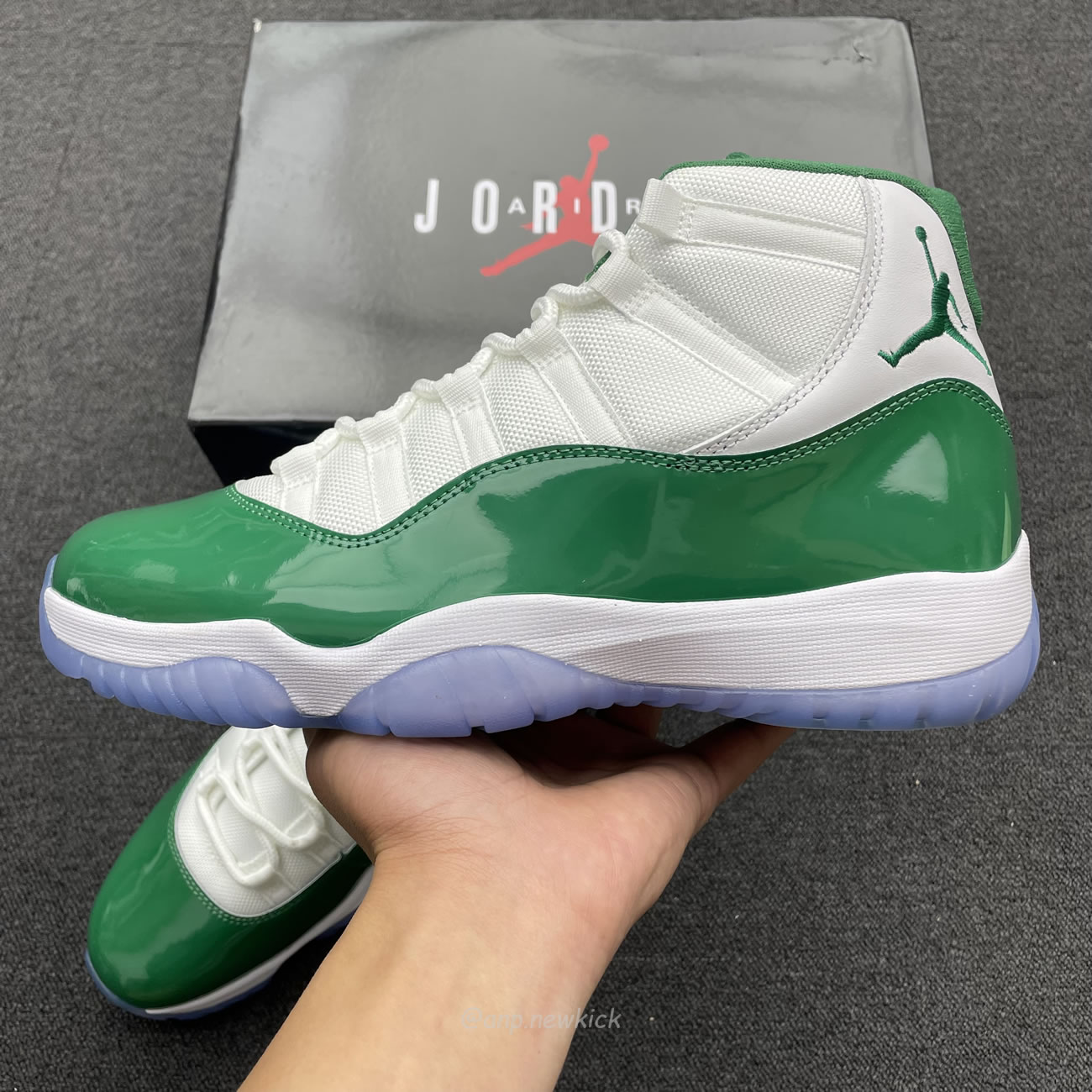 Air Jordan 11 Retro White Green Ct8012 113 (4) - www.newkick.org Air Jordan 11 Retro White Green Ct8012 113 (4) - www.newkick.org