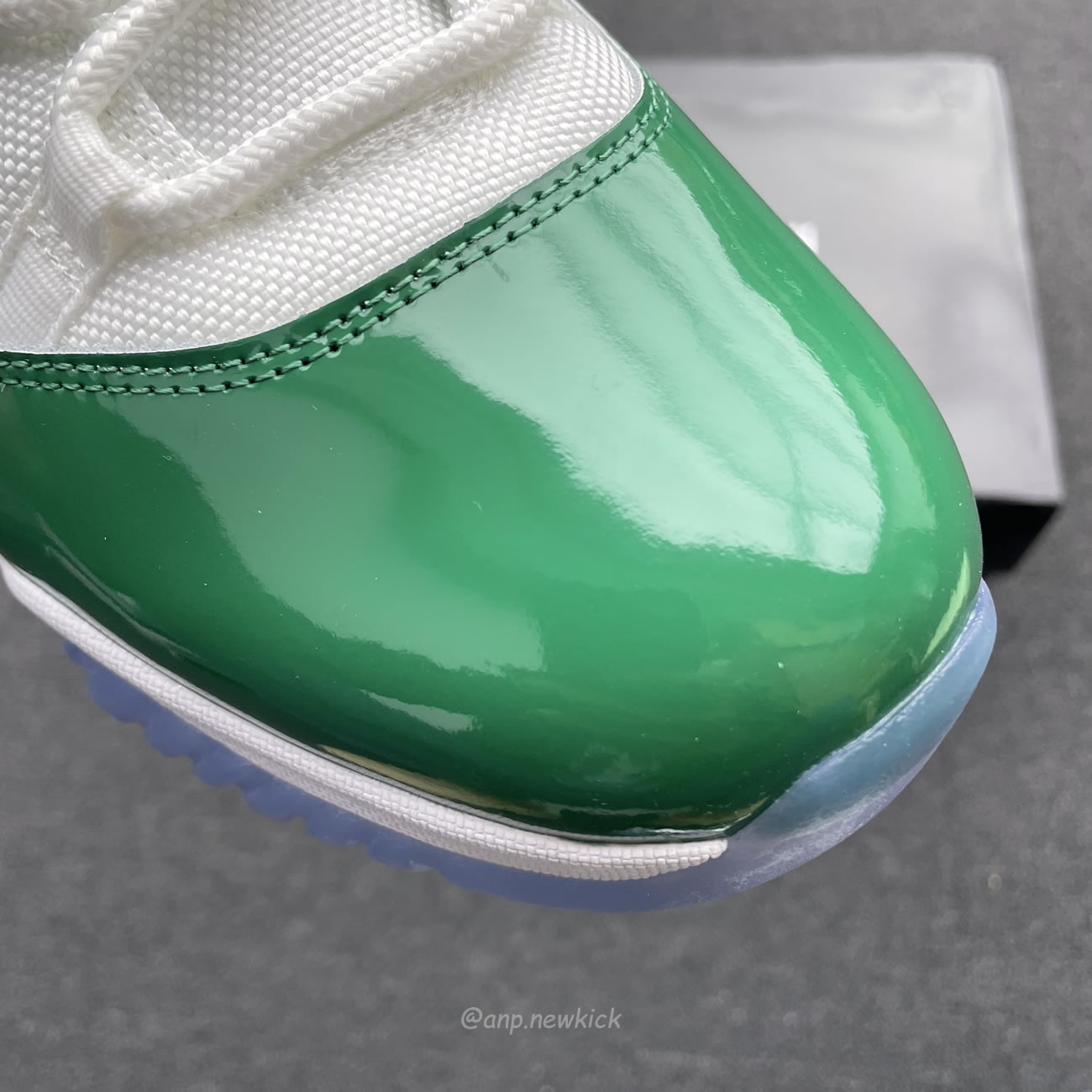 Air Jordan 11 Retro White Green Ct8012 113 (8) - www.newkick.org Air Jordan 11 Retro White Green Ct8012 113 (8) - www.newkick.org