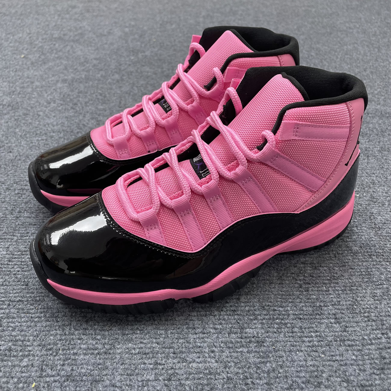 Air Jordan 11 Retro Pink Black Ct8012 500 (8) - www.newkick.vip Air Jordan 11 Retro Pink Black Ct8012 500 (8) - www.newkick.vip