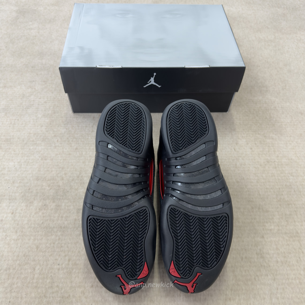 Air Jordan 12 Retro Bloodline Black Ct8013 003 (4) - www.newkick.org Air Jordan 12 Retro Bloodline Black Ct8013 003 (4) - www.newkick.org