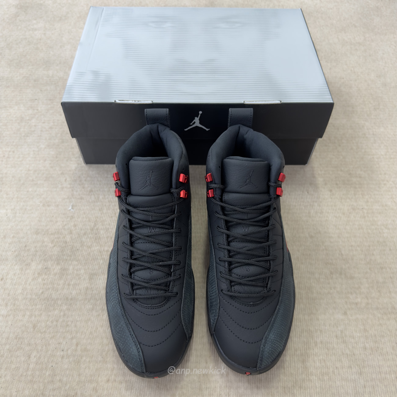 Air Jordan 12 Retro Bloodline Black Ct8013 003 (8) - www.newkick.org Air Jordan 12 Retro Bloodline Black Ct8013 003 (8) - www.newkick.org