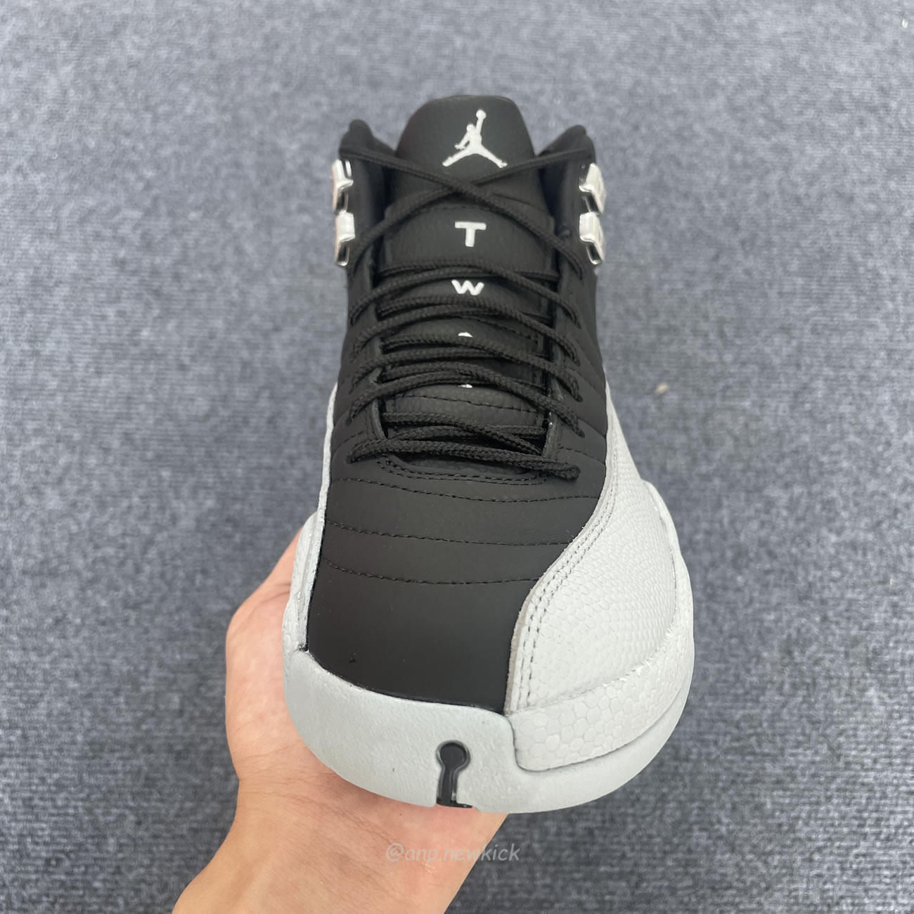 Air Jordan 12 Retro Barons Ct8013 010 (3) - www.newkick.org