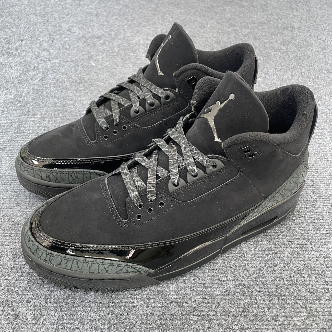 Air Jordan 3 Retro Black Cat 2025 Ct8532 001 (4) - www.newkick.org Air Jordan 3 Retro Black Cat 2025 Ct8532 001 (4) - www.newkick.org