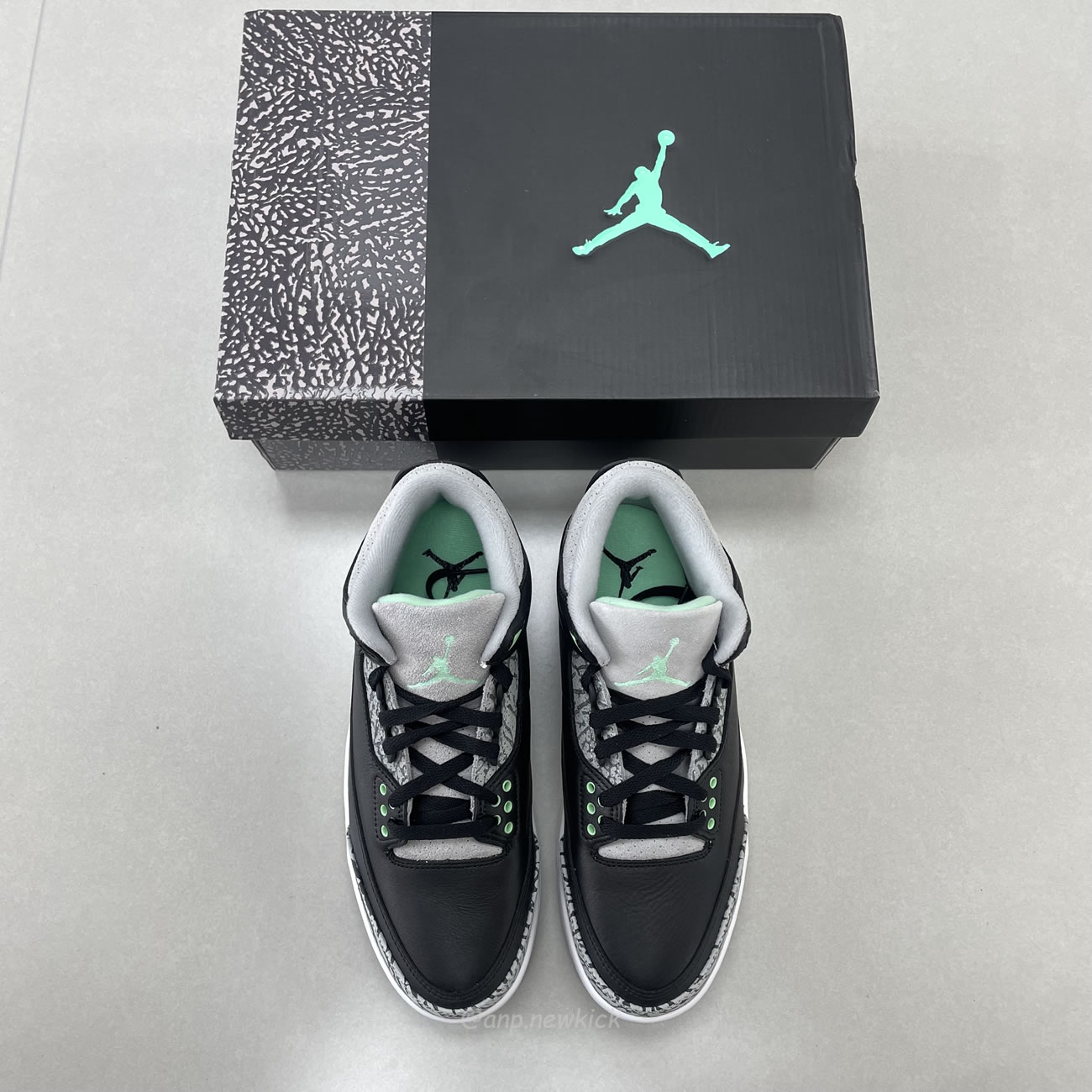Air Jordan 3 Retro Green Glow Ct8532 031 (14) - www.newkick.org Air Jordan 3 Retro Green Glow Ct8532 031 (14) - www.newkick.org