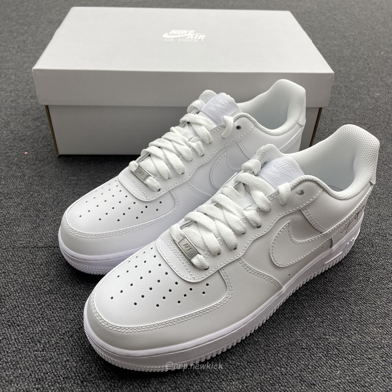 Nike Air Force 1 Low 07 White Travis Scott Cactus Jack Utopia Edition Cw2288 111 (11) - www.newkick.org Nike Air Force 1 Low 07 White Travis Scott Cactus Jack Utopia Edition Cw2288 111 (11) - www.newkick.org