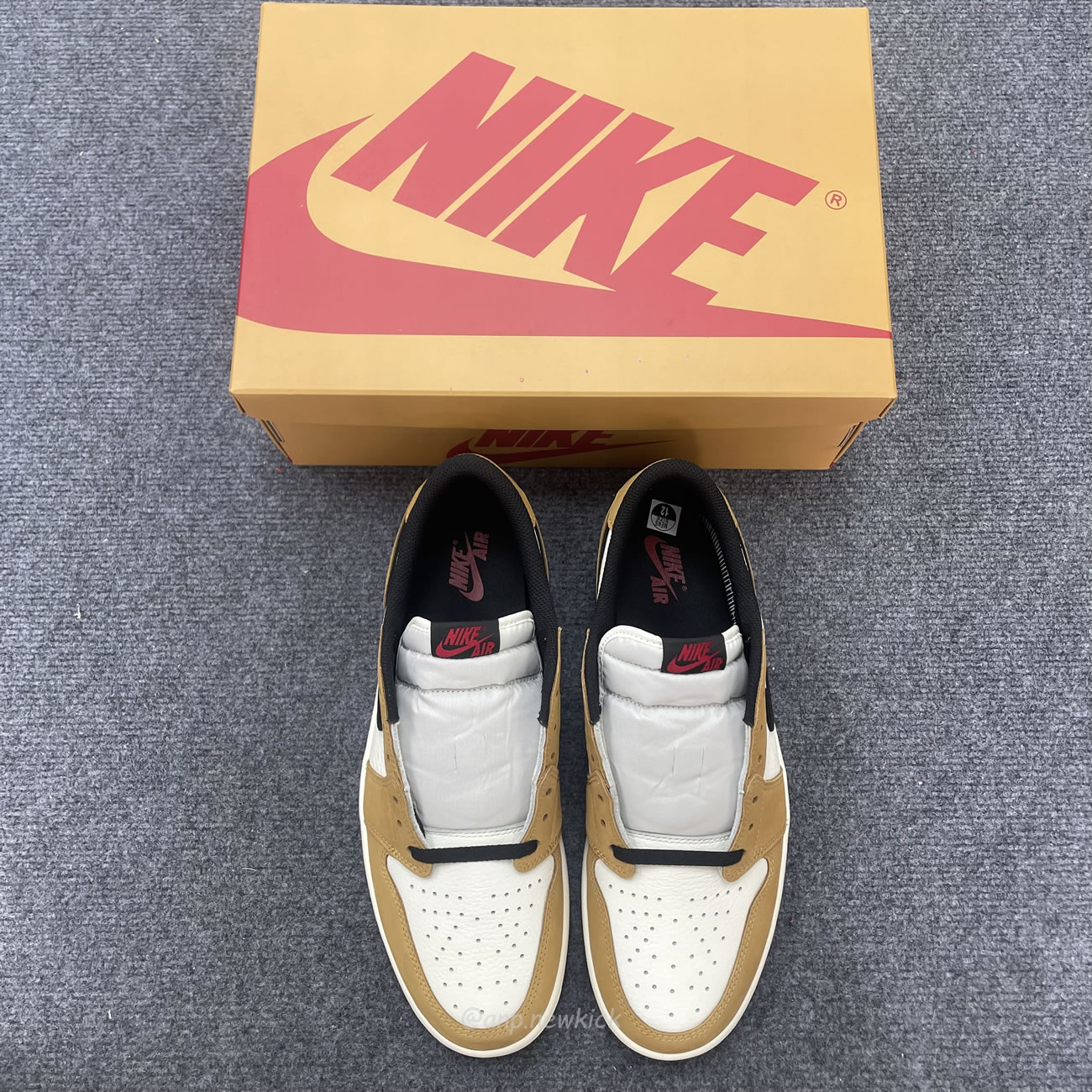Air Jordan 1 Low Og Rookie Of The Year Cz0790 107 (7) - www.newkick.org Air Jordan 1 Low Og Rookie Of The Year Cz0790 107 (7) - www.newkick.org