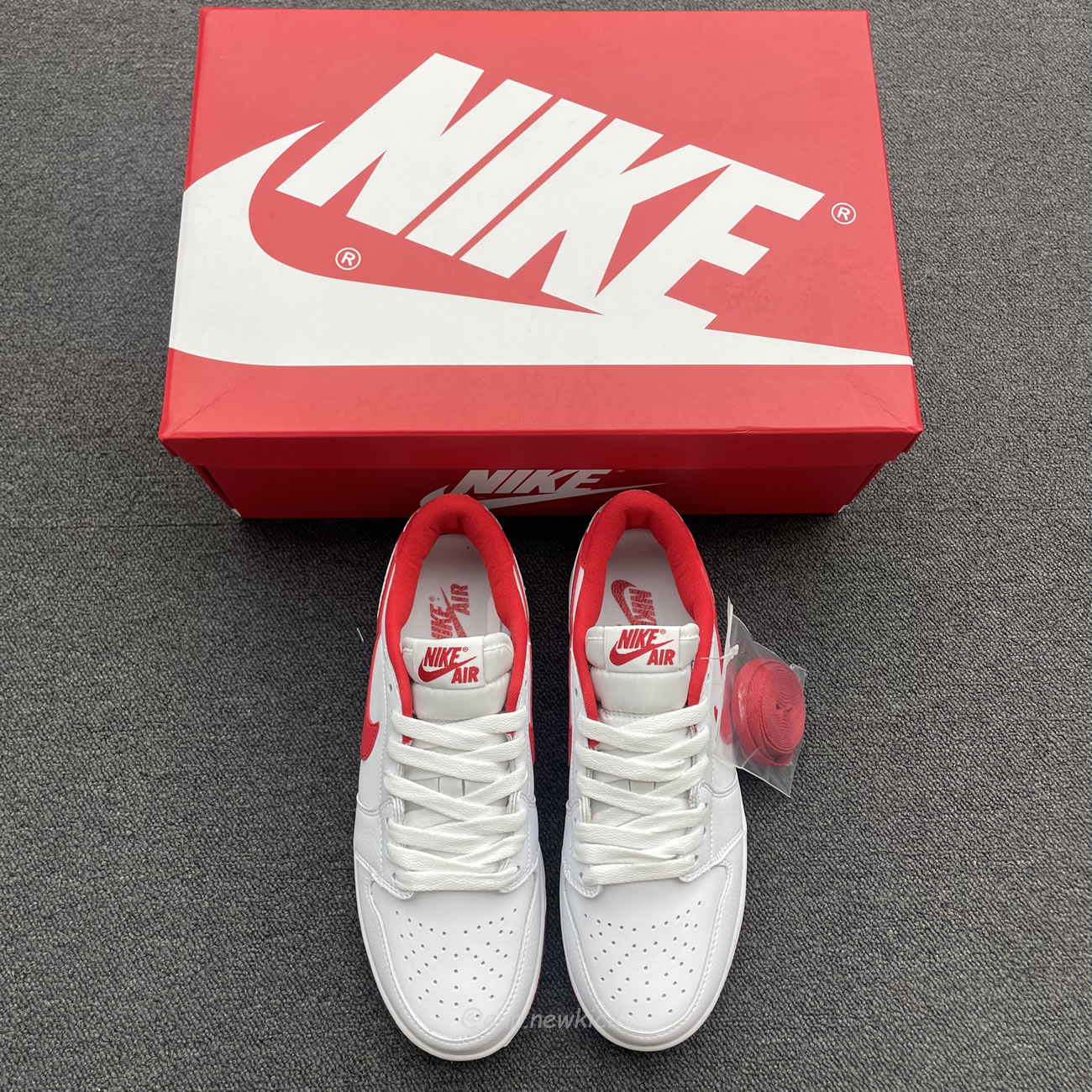 Air Jordan 1 Retro Low Og University Red Cz0790 161 (3) - www.newkick.org Air Jordan 1 Retro Low Og University Red Cz0790 161 (3) - www.newkick.org