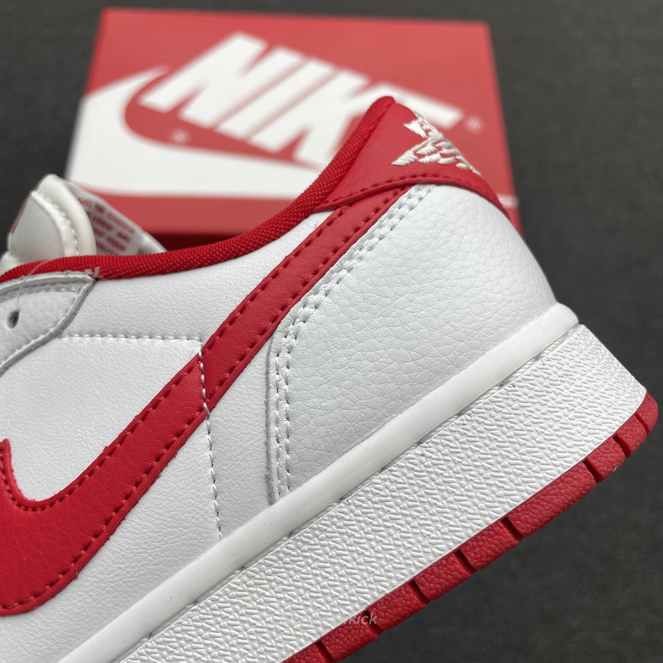 Air Jordan 1 Retro Low Og University Red Cz0790 161 (7) - www.newkick.org Air Jordan 1 Retro Low Og University Red Cz0790 161 (7) - www.newkick.org