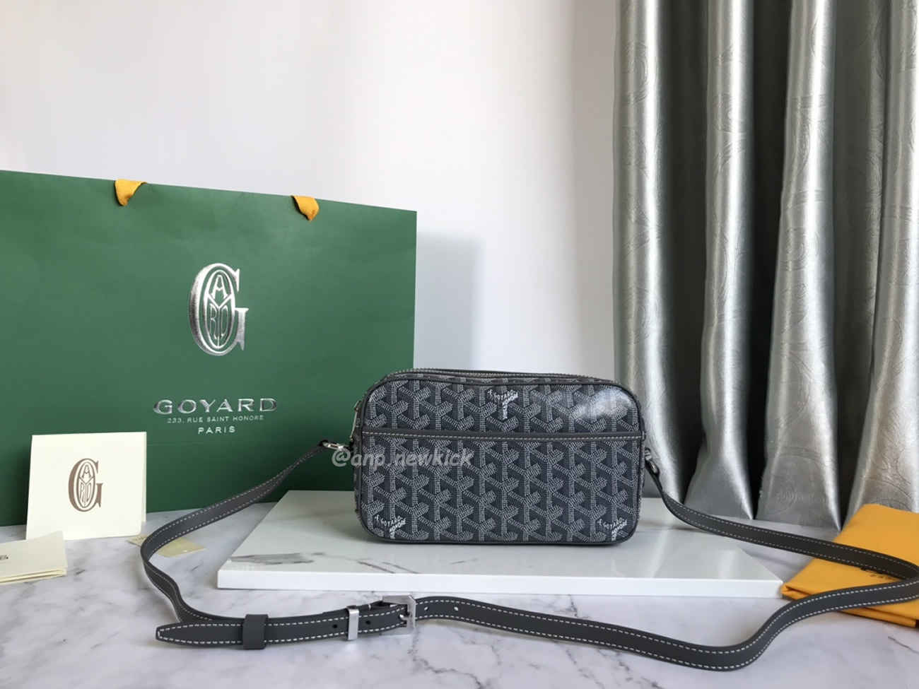 Goyard Cap Vert Camera Bag 13 Cm X 6.5 Cm X 22 Cm (19) - www.newkick.org Goyard Cap Vert Camera Bag 13 Cm X 6.5 Cm X 22 Cm (19) - www.newkick.org