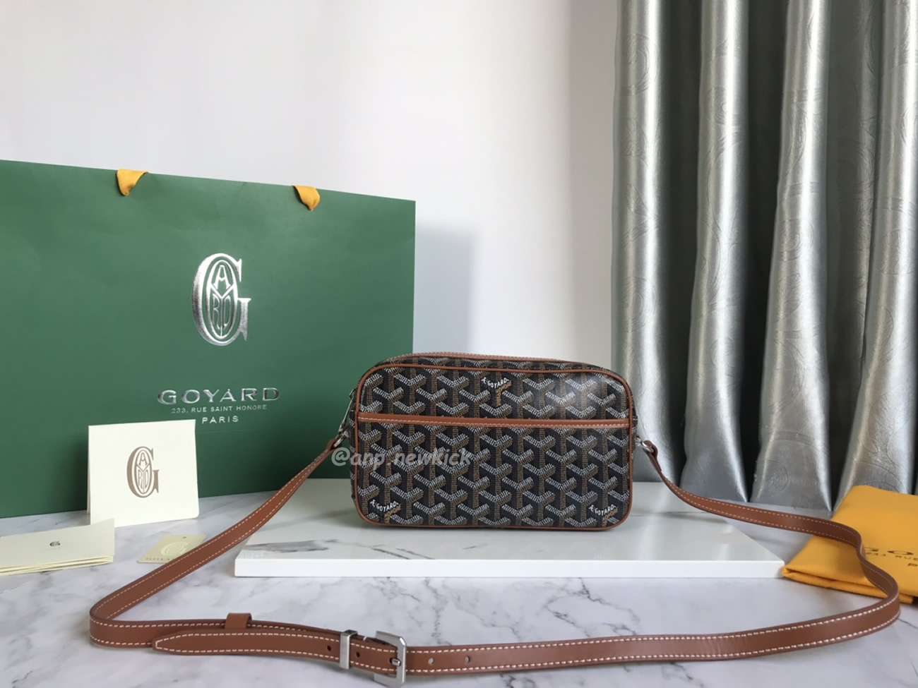 Goyard Cap Vert Camera Bag 13 Cm X 6.5 Cm X 22 Cm (22) - www.newkick.org Goyard Cap Vert Camera Bag 13 Cm X 6.5 Cm X 22 Cm (22) - www.newkick.org