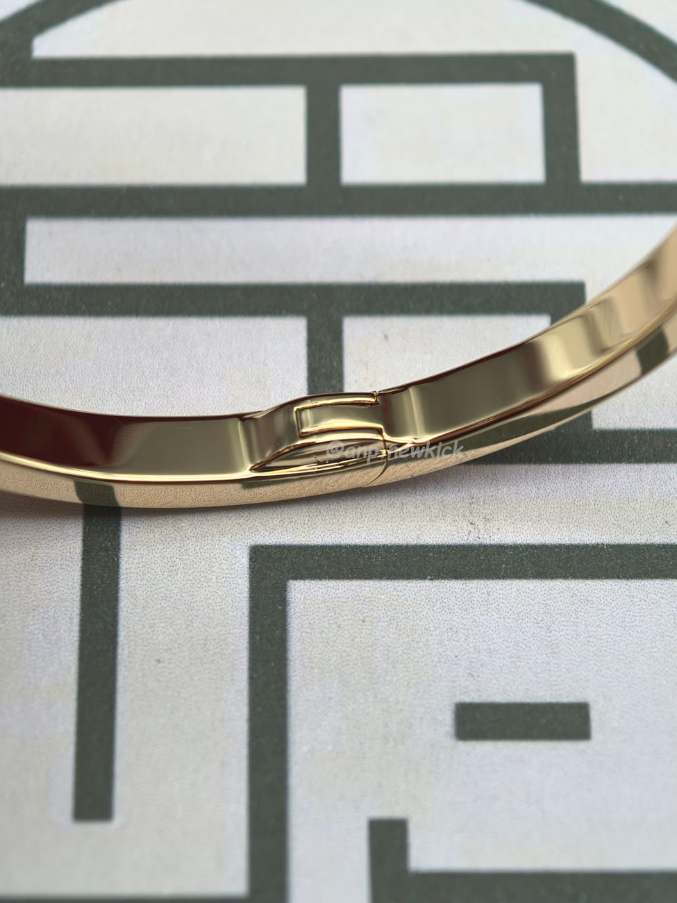 Cartier Love Bracelet Gold Silver (10) - www.newkick.org Cartier Love Bracelet Gold Silver (10) - www.newkick.org