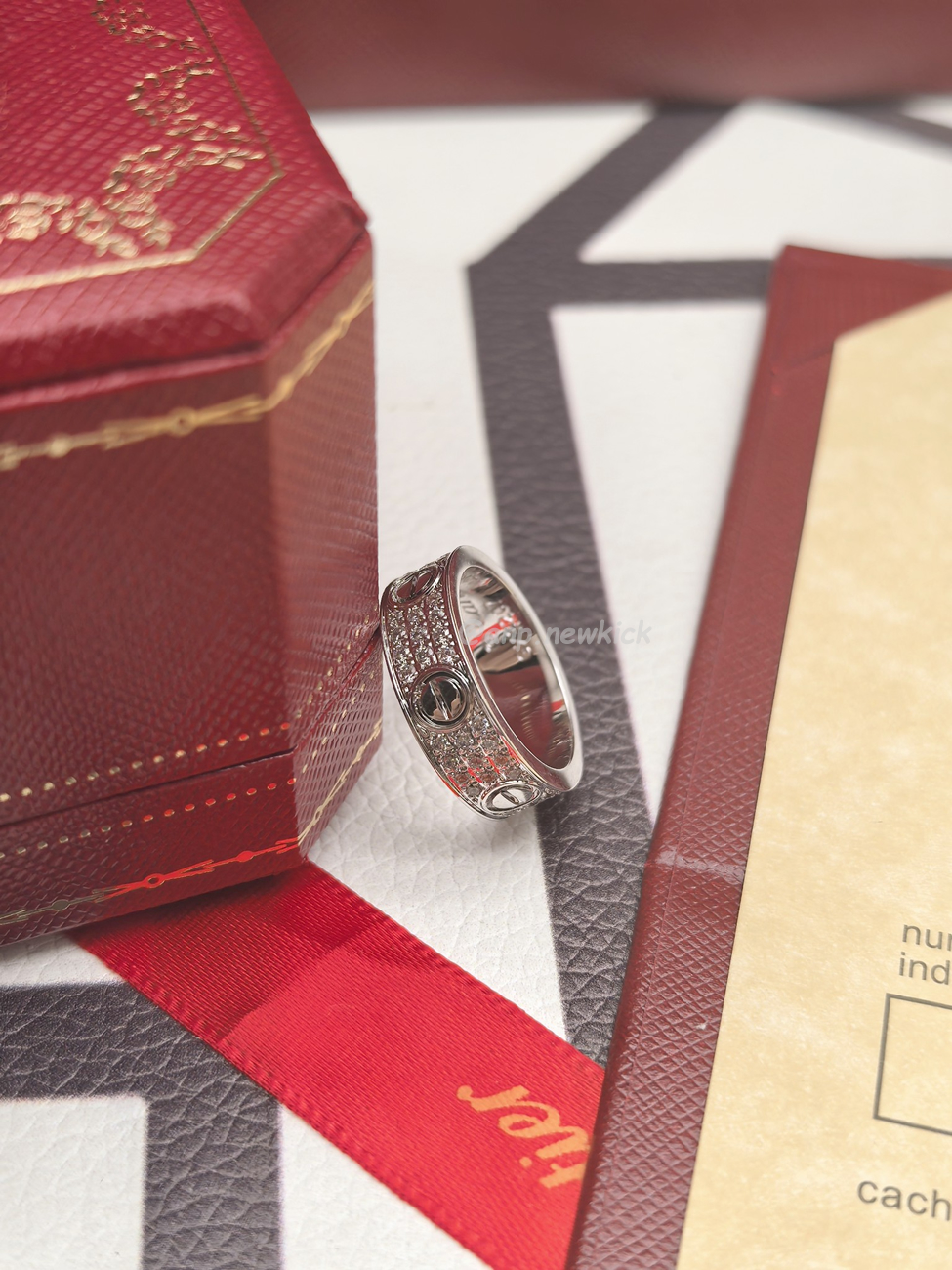 Cartier Loves Ring (6) - www.newkick.org