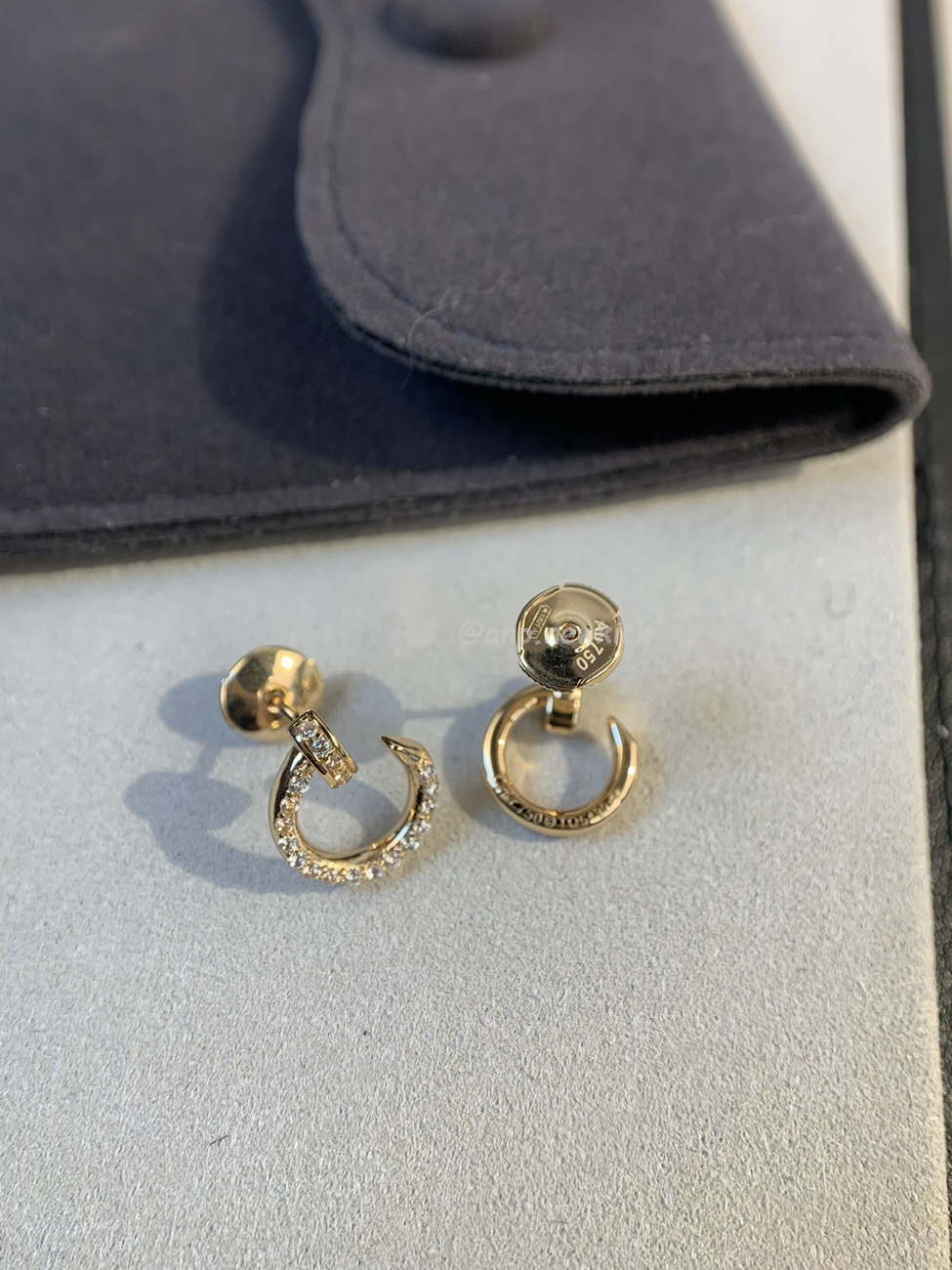 Cartier Nail With Diamond Tips Earrings (13) - www.newkick.org Cartier Nail With Diamond Tips Earrings (13) - www.newkick.org