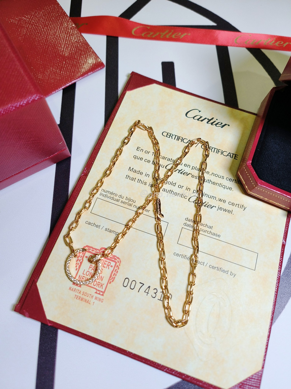 Cartier Necklace (1) - www.newkick.org Cartier Necklace (1) - www.newkick.org