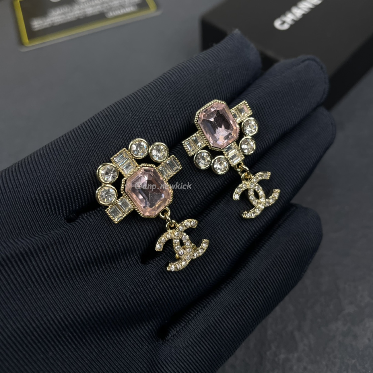 Chanel Cc Gold Earrings (10) - www.newkick.vip Chanel Cc Gold Earrings (10) - www.newkick.vip