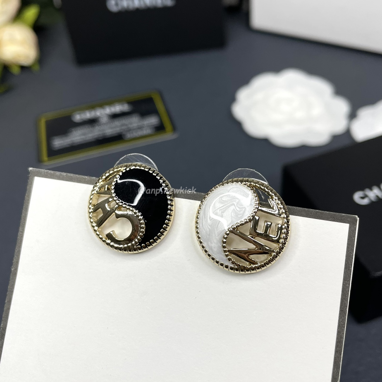Chanel Cc Gold Earrings (14) - www.newkick.vip Chanel Cc Gold Earrings (14) - www.newkick.vip