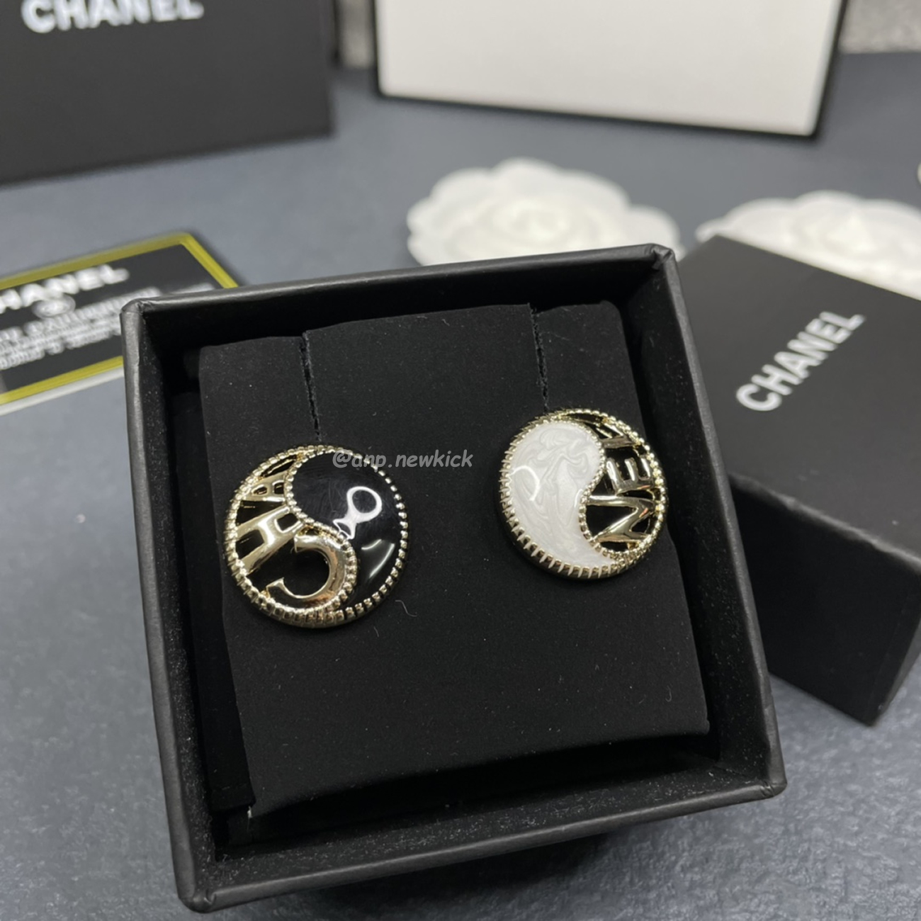 Chanel Cc Gold Earrings (16) - www.newkick.vip Chanel Cc Gold Earrings (16) - www.newkick.vip