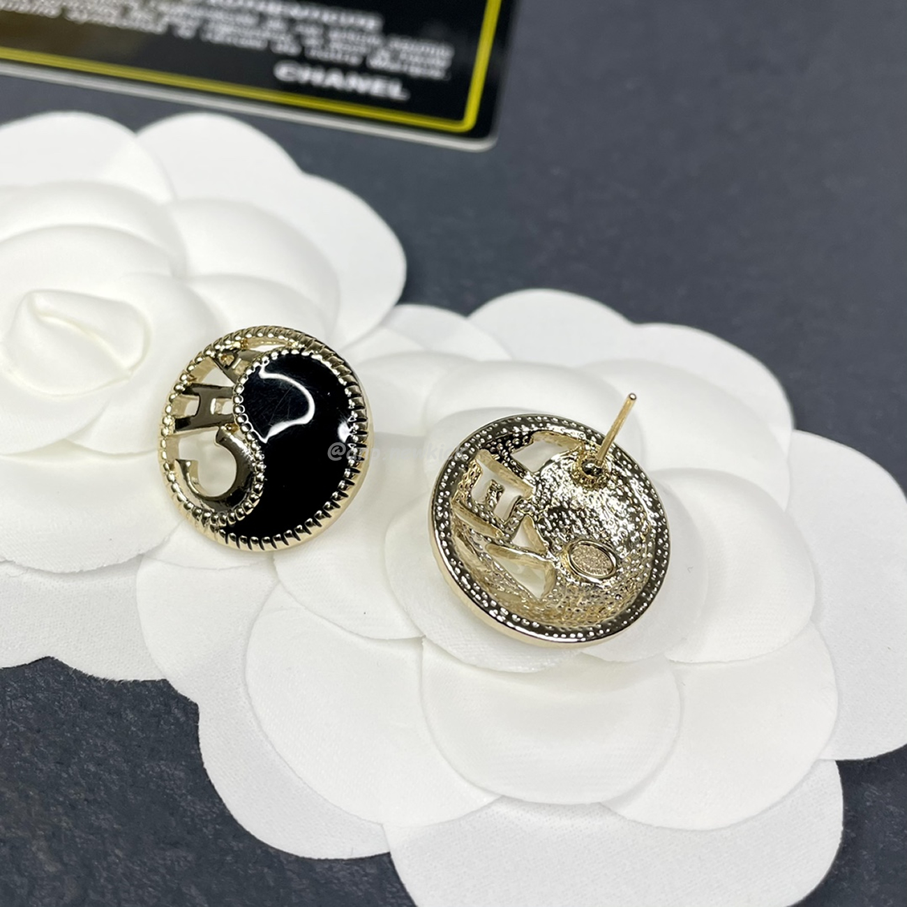Chanel Cc Gold Earrings (19) - www.newkick.vip Chanel Cc Gold Earrings (19) - www.newkick.vip