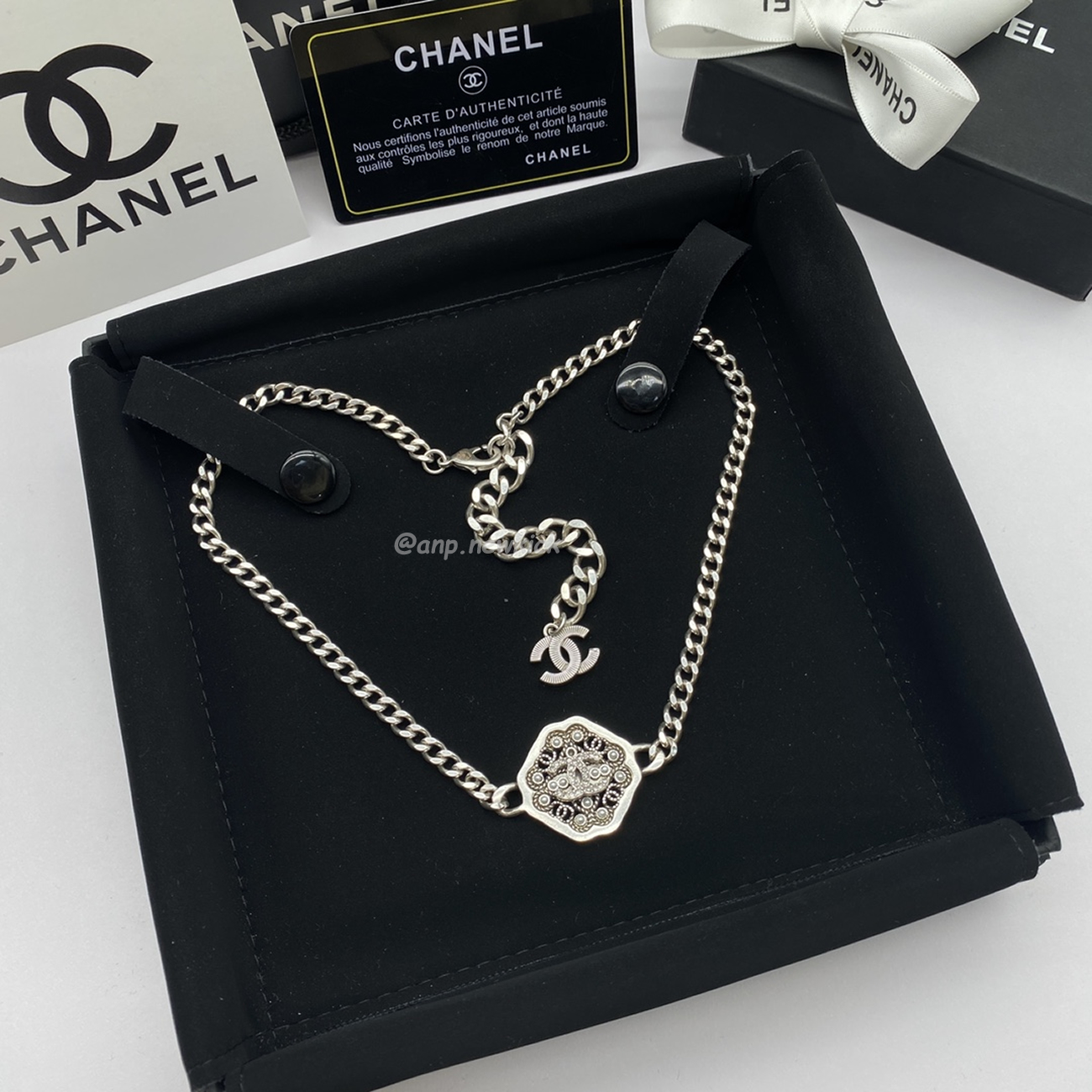Chanel Cc Pearl Necklace (10) - www.newkick.org Chanel Cc Pearl Necklace (10) - www.newkick.org
