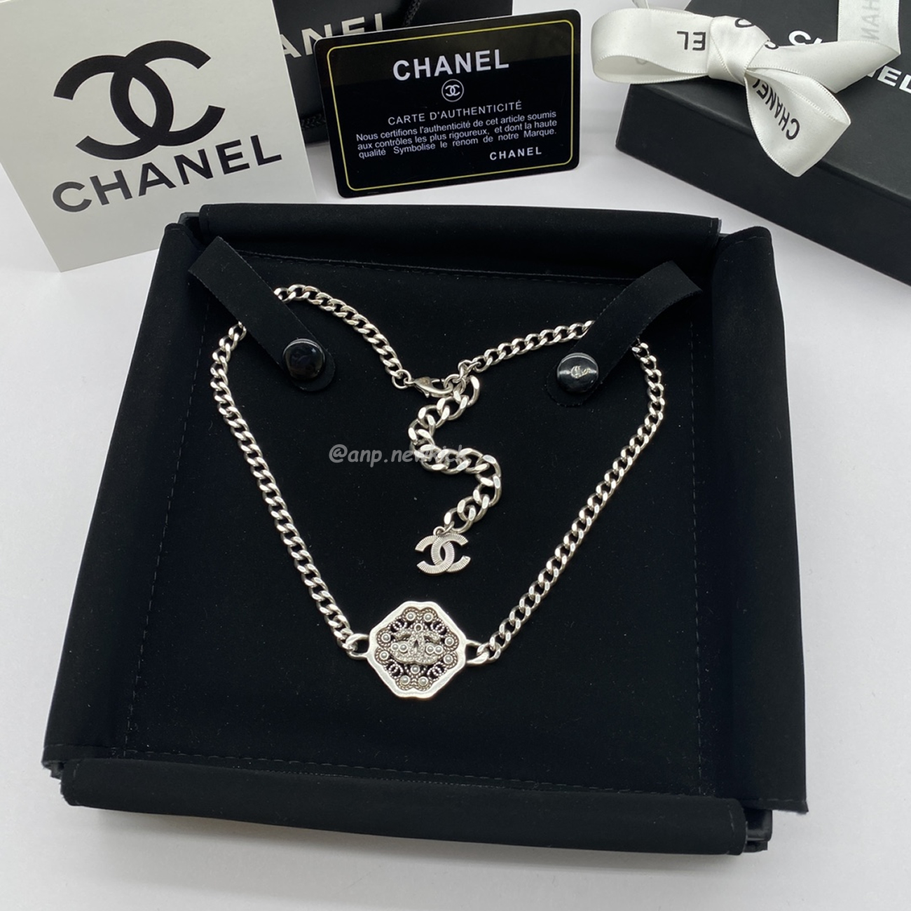Chanel Cc Pearl Necklace (11) - www.newkick.org Chanel Cc Pearl Necklace (11) - www.newkick.org