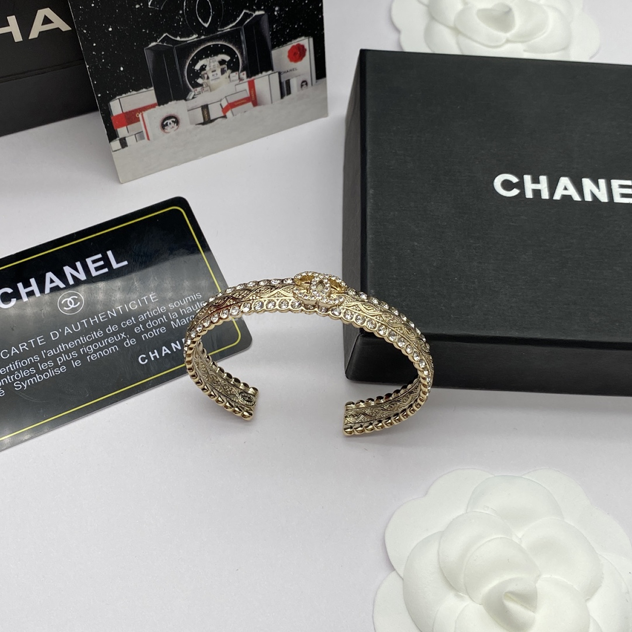 Chanel Gold Bracelet (3) - www.newkick.org Chanel Gold Bracelet (3) - www.newkick.org