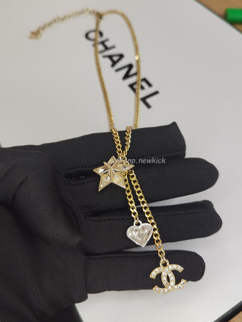 Chanel Cc Logo Star Heart Necklace (2) - www.newkick.org Chanel Cc Logo Star Heart Necklace (2) - www.newkick.org