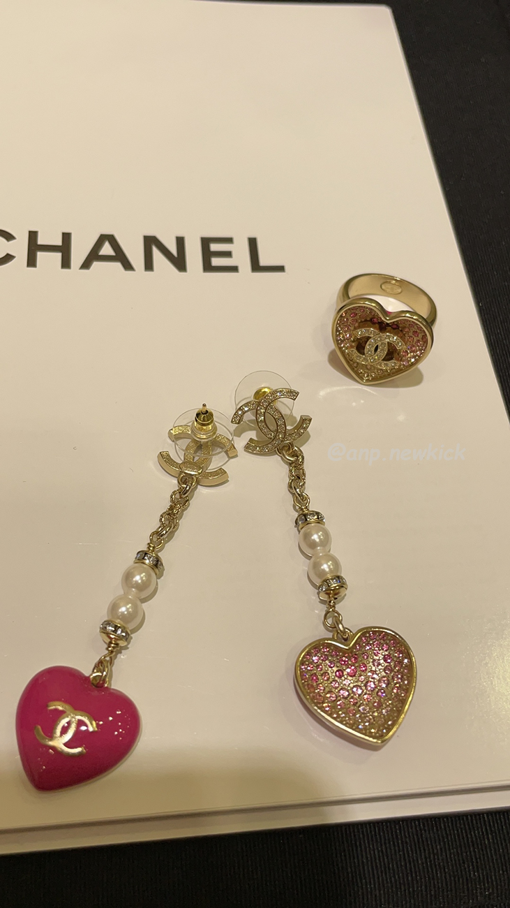 Chanel Metal Necklace (1) - www.newkick.org Chanel Metal Necklace (1) - www.newkick.org
